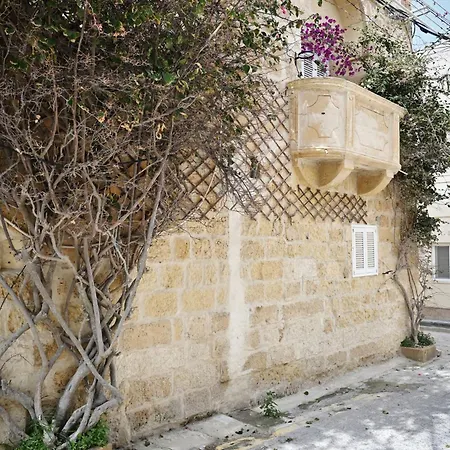 Penzion Fully-detached Pool-house 'il-holma' In Gozo *