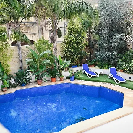 Casa de hóspedes Fully-detached Pool-house 'il-holma' In Gozo Xewkija
