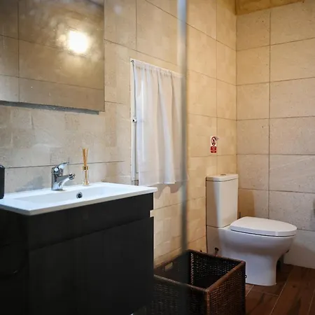 Fully-detached Pool-house 'il-holma' In Gozo *