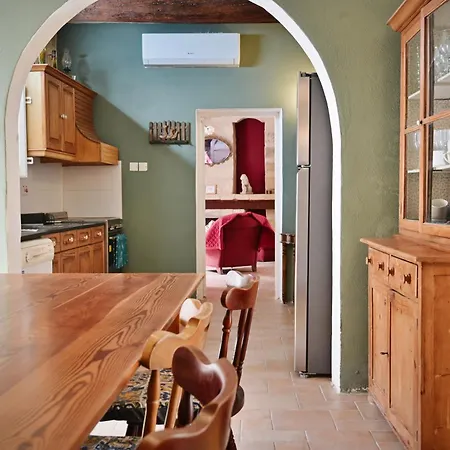 Penzion Fully-detached Pool-house 'il-holma' In Gozo